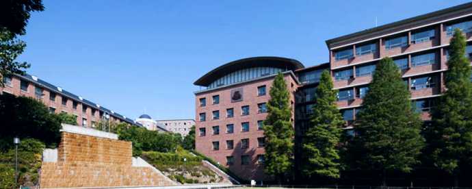 Trường đại học Luật Kansai 