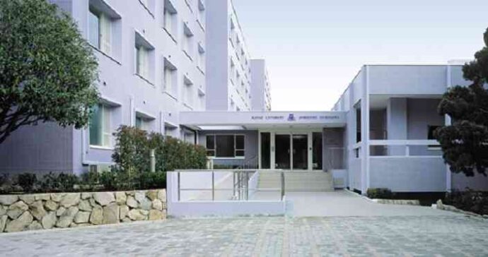 Một khu ký túc xá trường Đại học Kansai Nhật Bản 