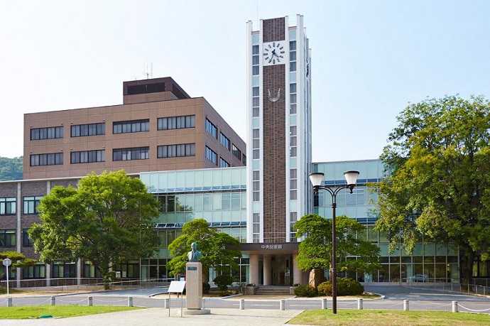 Đại học điều dưỡng okayama